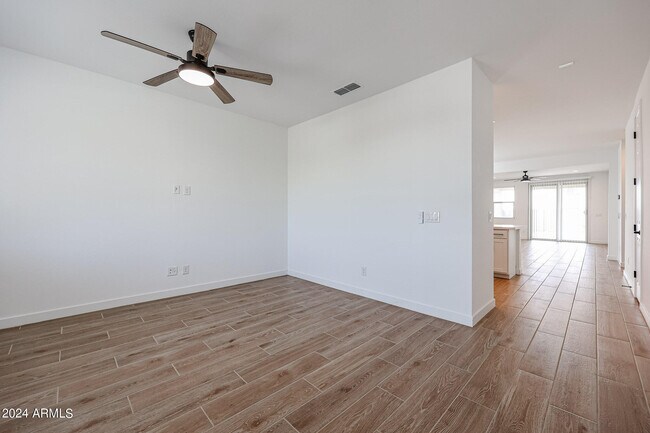 Building Photo - 17285 W Alexandria Way