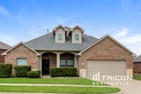 Building Photo - 2989 Lakeview Cir