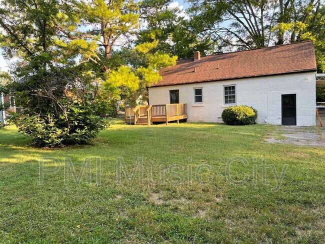 Building Photo - 239 Tanksley Ave