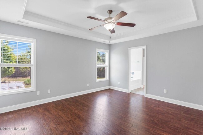 Building Photo - 3 Bed 2 Bath w/ a Bonus in Vineyard Plantation!