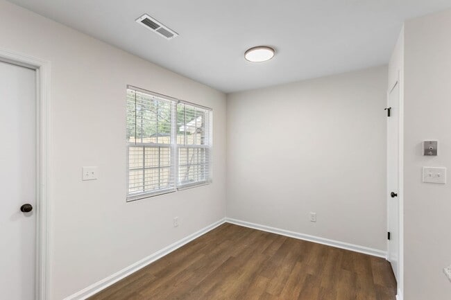 Building Photo - Available now. Water included. RENOVATED 2 BR/1.5 BA Townhouse in the Heart of James Island!
