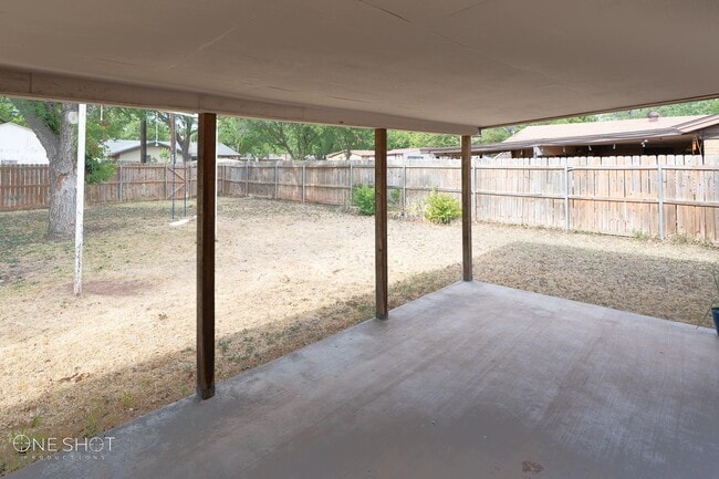 Building Photo - 3749 N 10th St