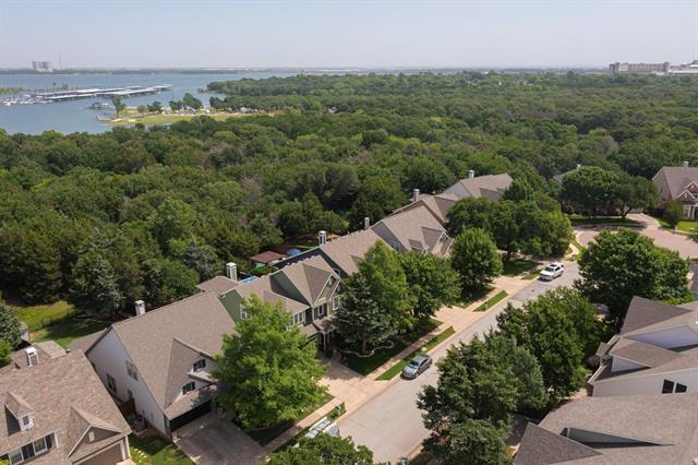 Building Photo - 130 Fall Creek