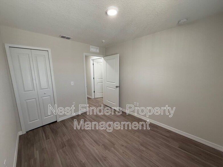 Building Photo - 11454 Oakfield Ct