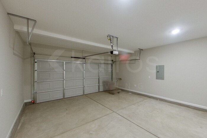 Building Photo - 496 Narrow Brg Ct