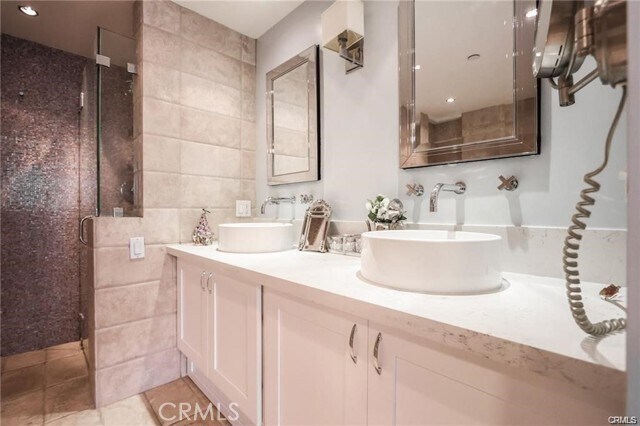 Building Photo - 850 E Ocean Blvd