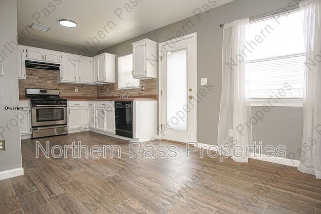 Building Photo - 4020 Tierra Inez Pl