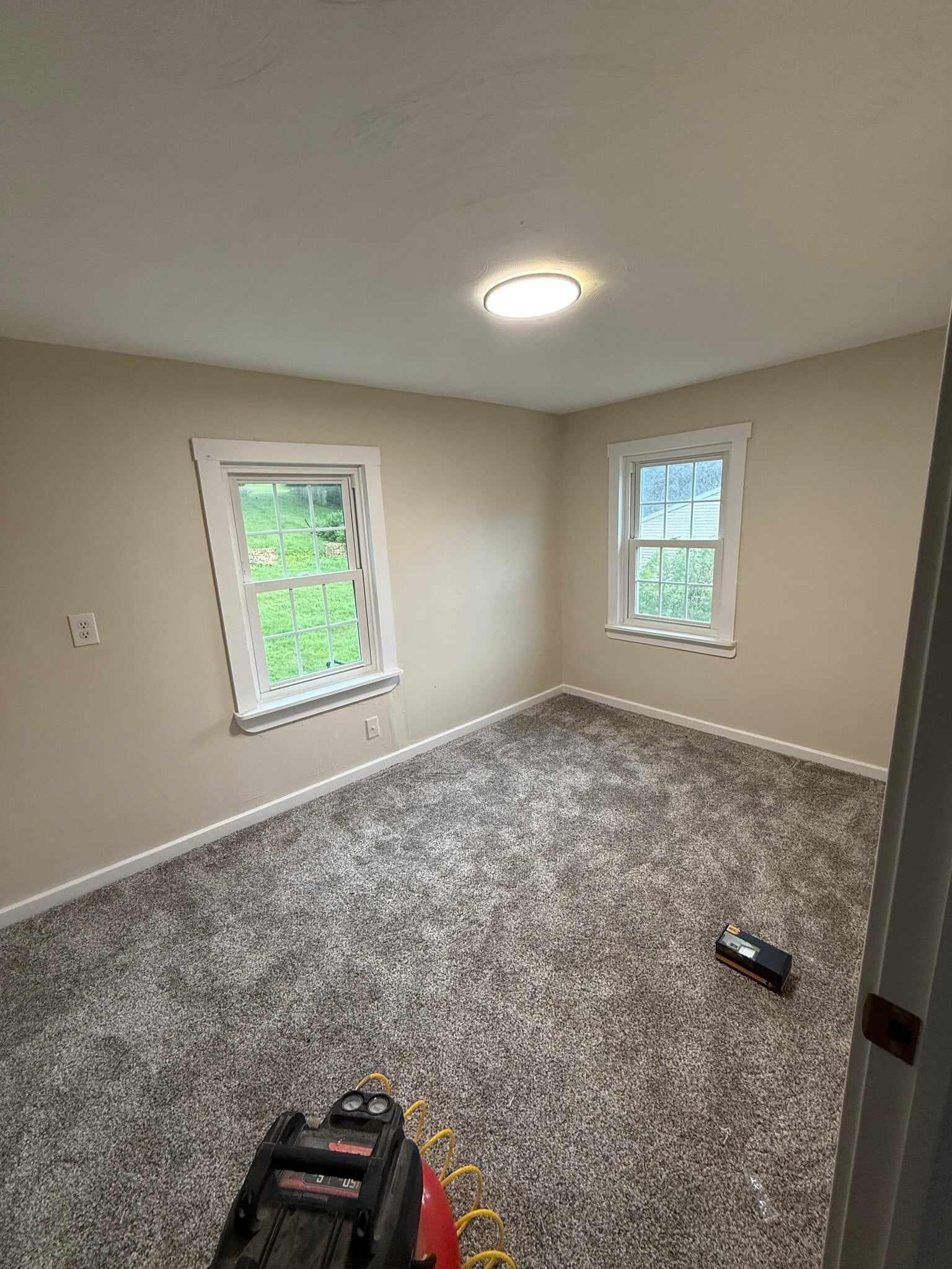 Building Photo - 305 Crusher Way
