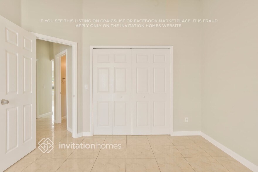 Building Photo - 6558 Cherry Grove Cir