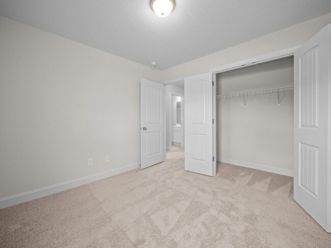 Building Photo - Welcome to Verrazzano Lane!