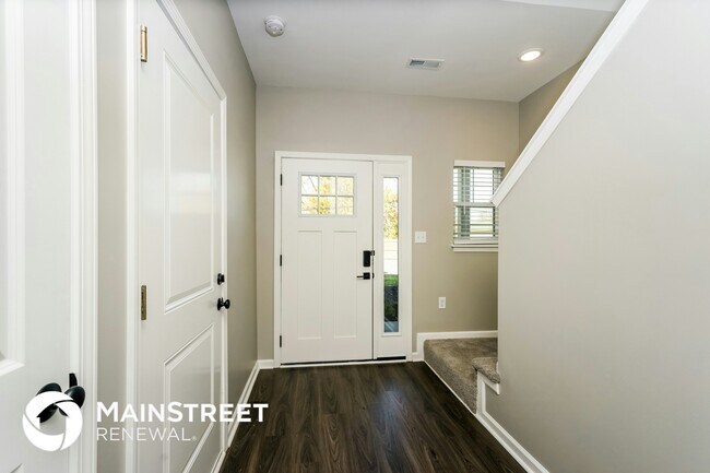 Building Photo - 2924 Paddle Wheel Dr