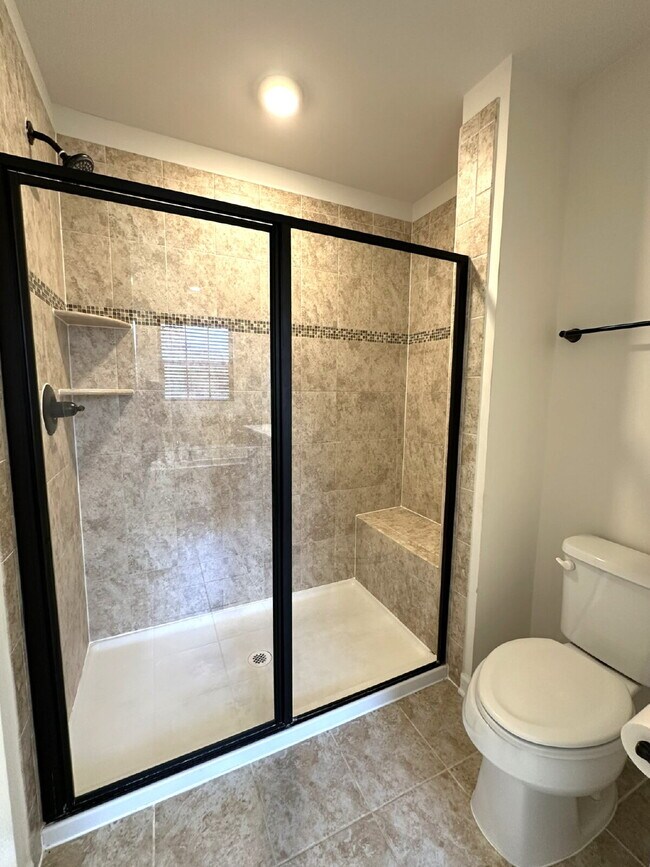Building Photo - Three-Floor End Unit Townhome in Frederick