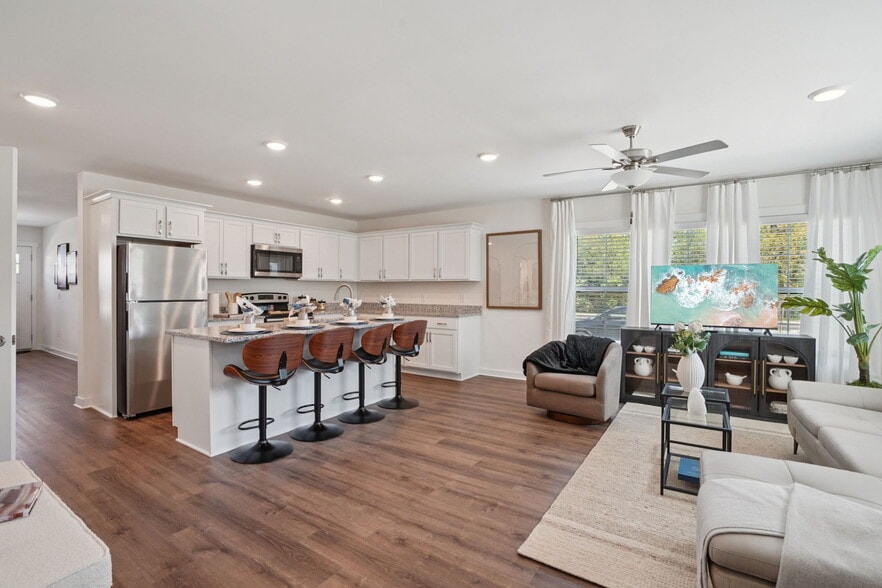 Interior Photo - Legends Townhomes