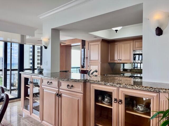 Building Photo - 4000 N Ocean Dr