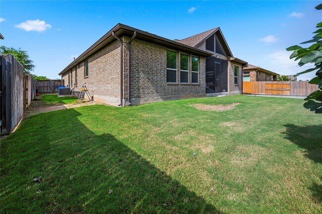 Building Photo - 3013 Chalice Well Dr