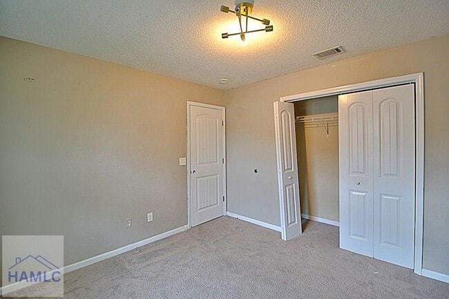 Building Photo - 401-4E2 Barry McCaffrey Blvd