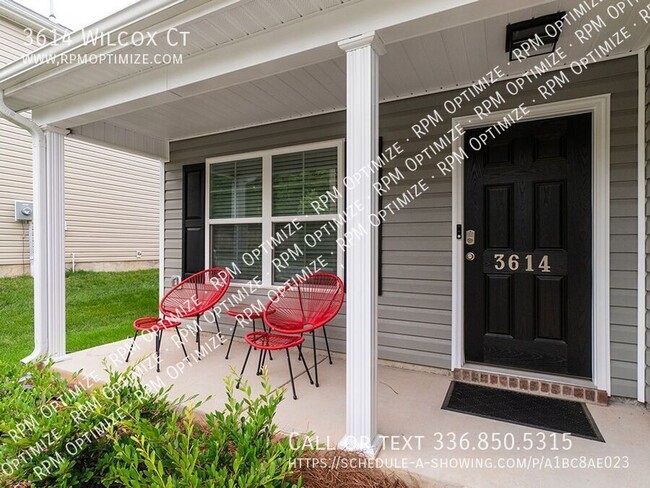 Building Photo - 3614 Wilcox Dr