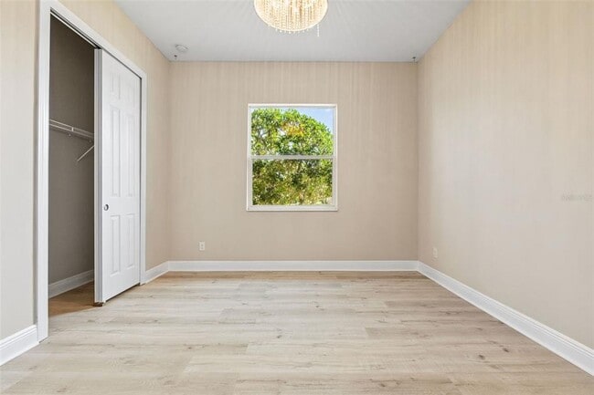Building Photo - 1021 Kestrel Ct