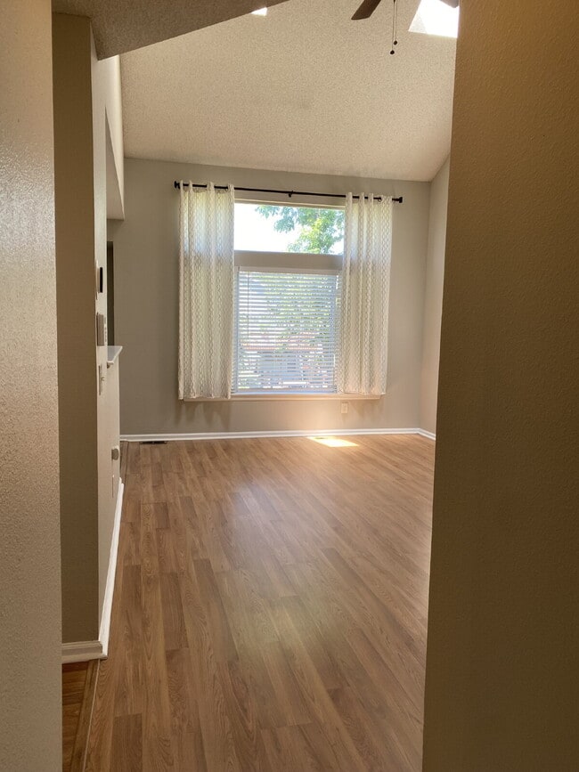 Building Photo - Highlands Ranch Home Available Now!