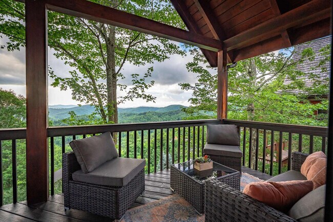 Building Photo - 191 Scenic Wolf Dr