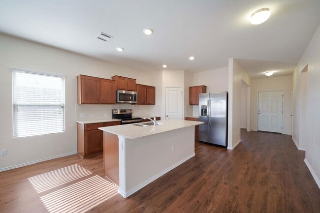 Building Photo - 820 Kates Way