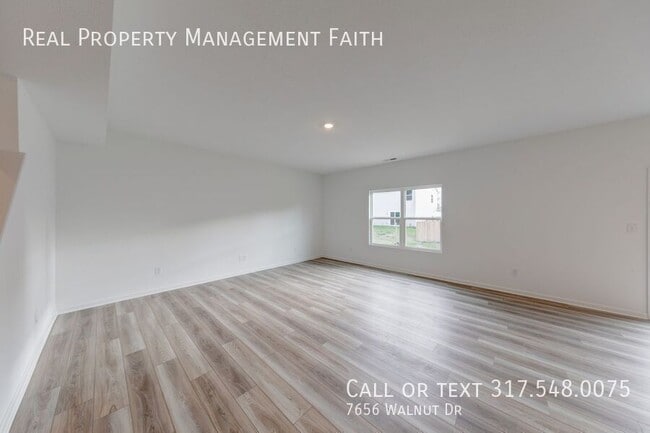 Building Photo - 7656 Walnut Dr