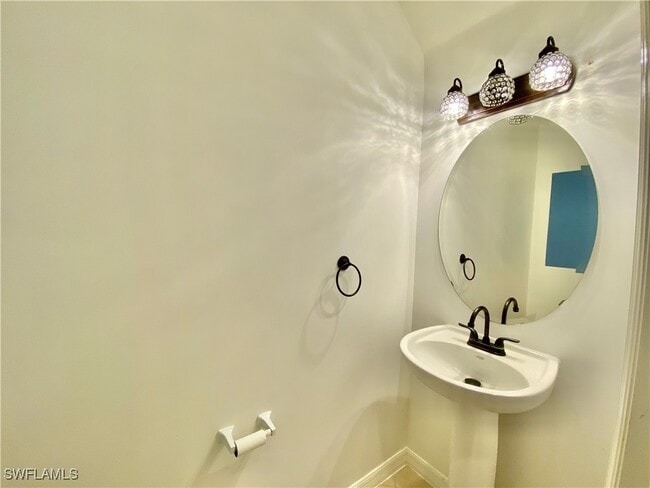 Building Photo - 7472 Bristol Cir