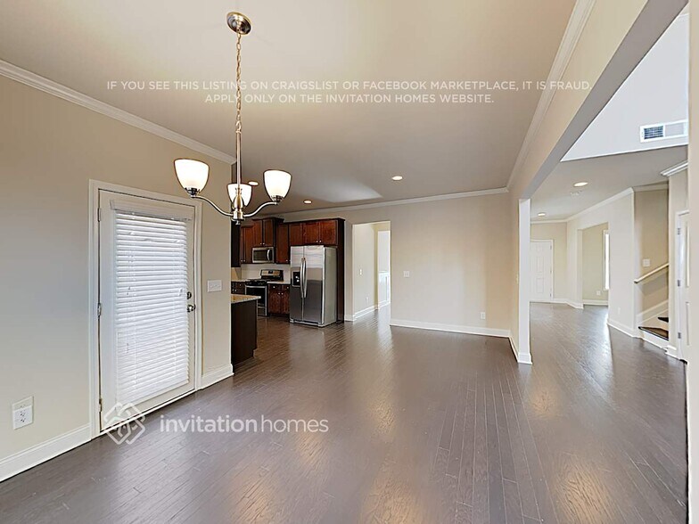Building Photo - 1614 Water Springs Way SE