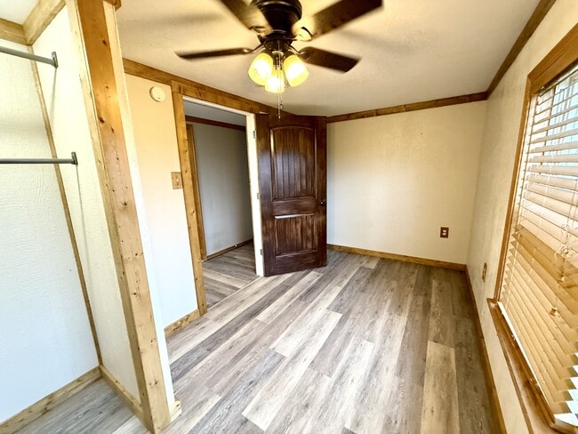 Building Photo - 52 Landmark Rd