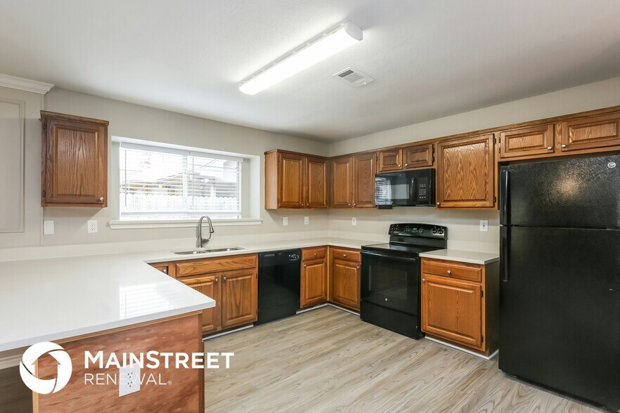 Building Photo - 1519 Allen Dr