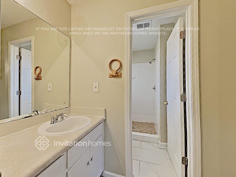 Building Photo - 3626 Woodberry Dr NW