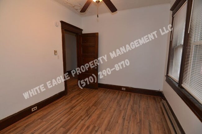 Building Photo - 1510 E Gibson St