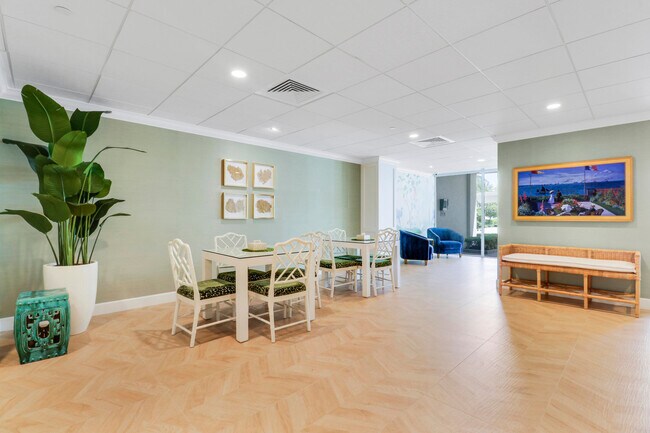 Building Photo - 375 S Beach Rd