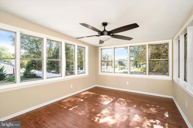 Building Photo - 45 Scattergood Ave
