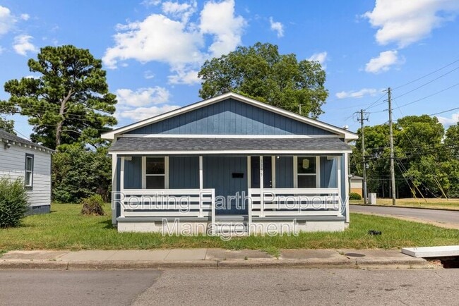 Building Photo - 3335 31st Pl N