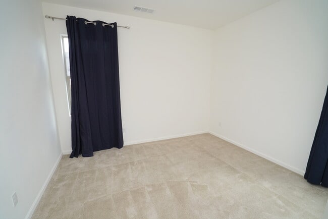 Building Photo - COMING SOON! Villa Metro Home for Rent!