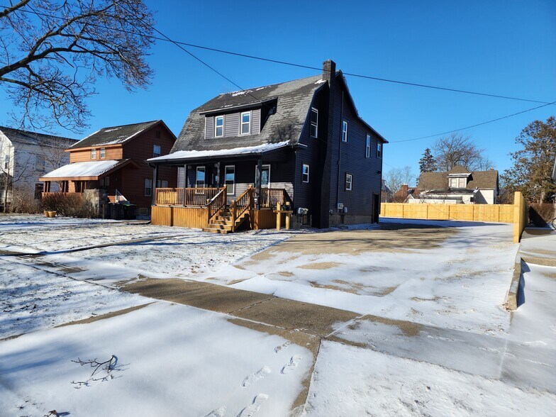 Building Photo - 509 McDonald St