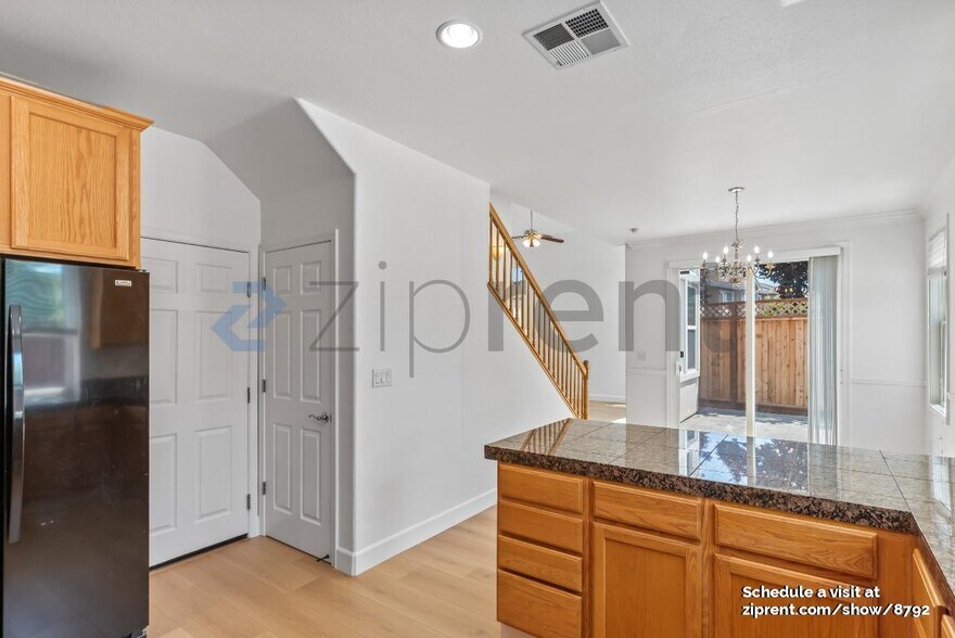 Building Photo - 4222 Talle Way