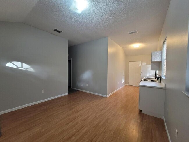 Building Photo - 238 N Lemon Ave
