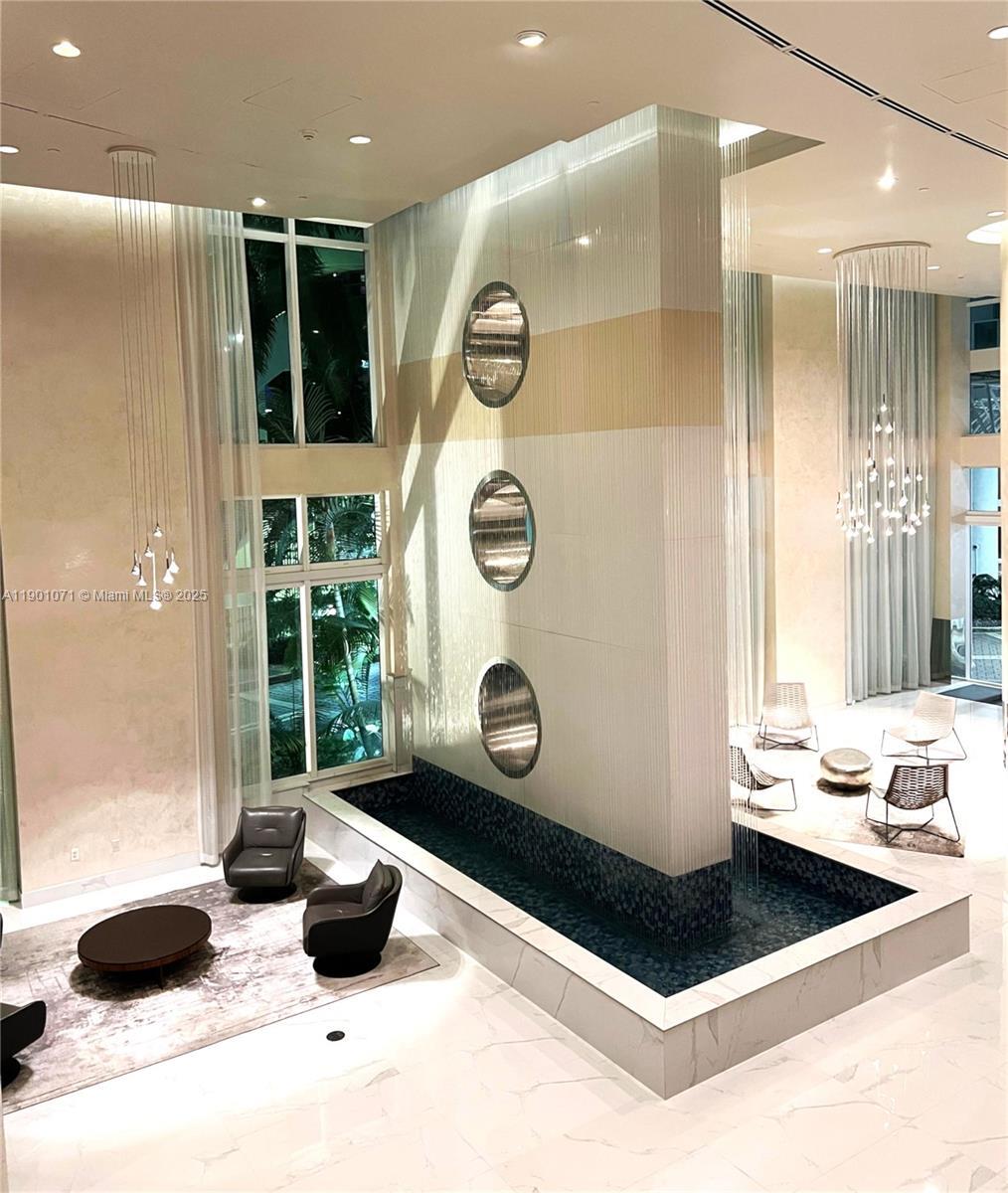 Building Photo - 41 SE 5th St