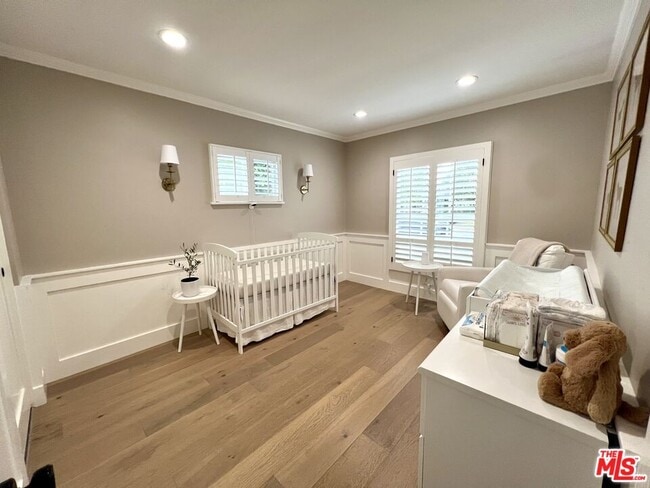 Building Photo - 4321 Greenbush Ave