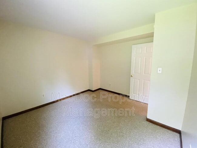 Building Photo - 10717 S Jamie Pl