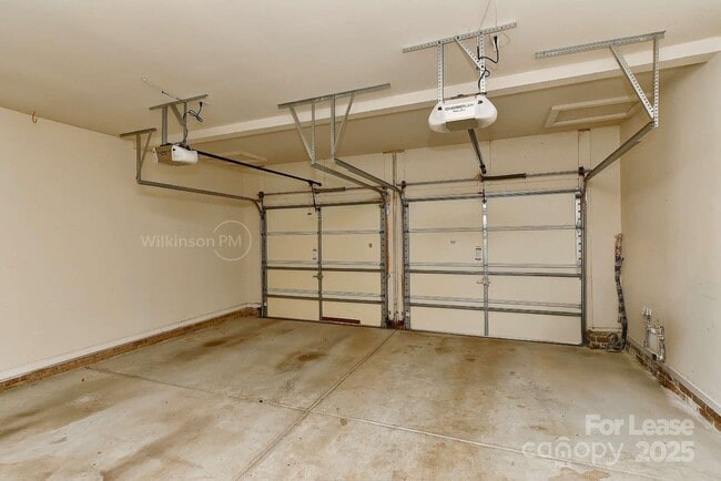 Building Photo - 8827 SedgeBurn Dr