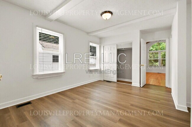 Building Photo - 959 McKinley Ave