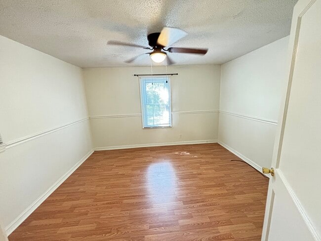 Building Photo - 1109 Bellemeade Ave