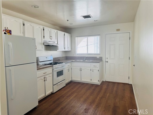 Building Photo - 7228 Independence Ave