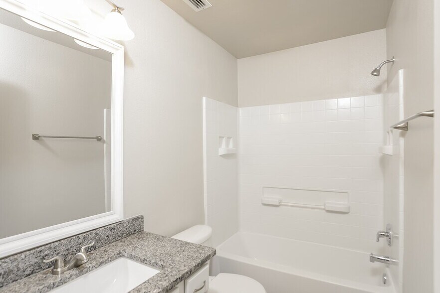 Building Photo - 3326 Willet Way