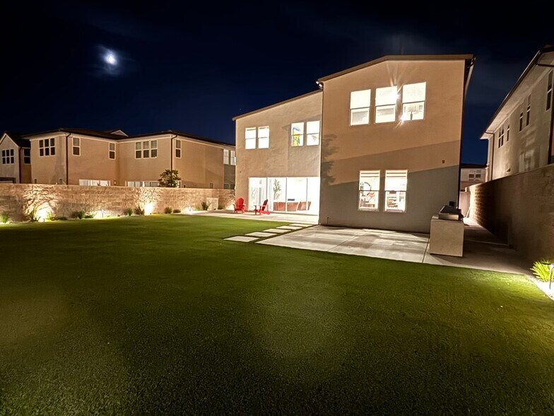 Building Photo - 130 Ashpark