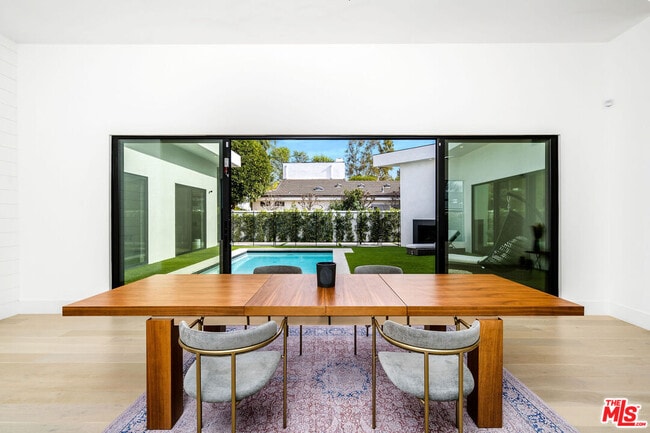 Building Photo - 22931 Dolorosa St