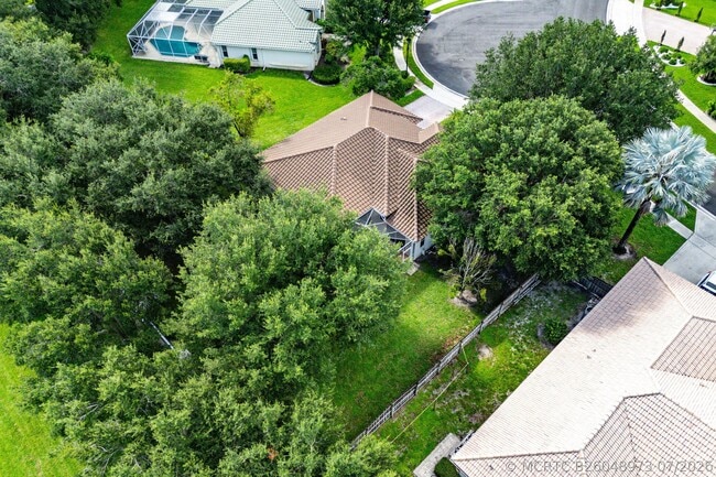 Building Photo - 4378 Danielson Dr